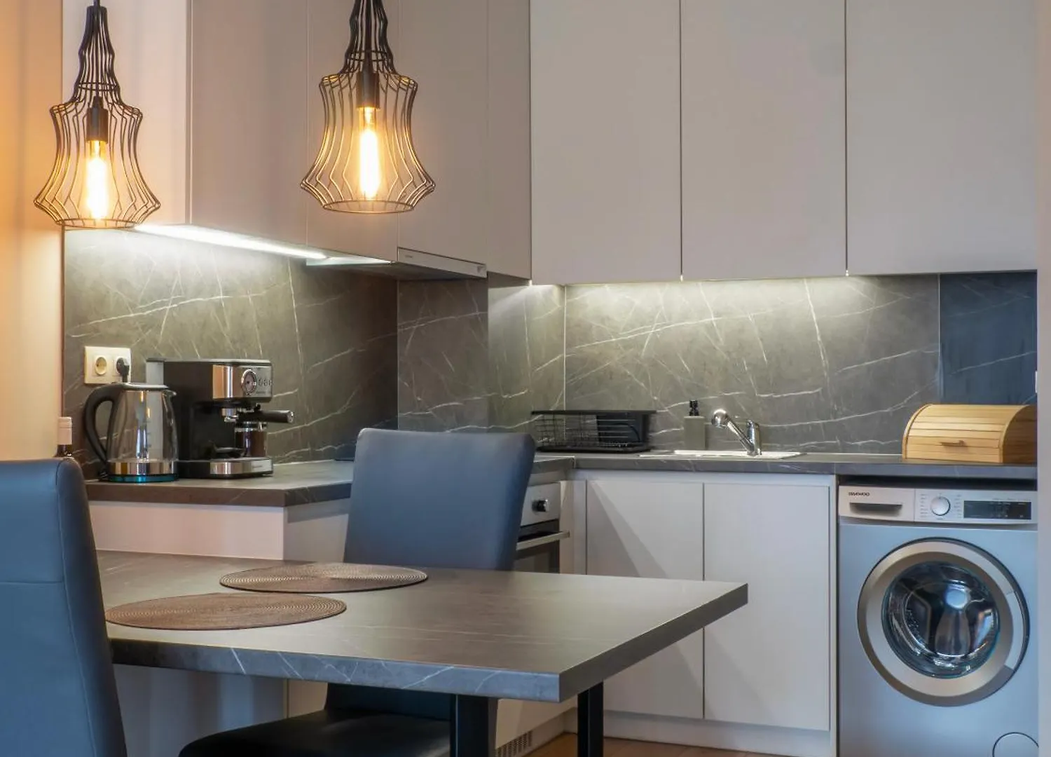 Cozy Apartment With Parking 5 Мinutes From The Center Sofia Bulgarien