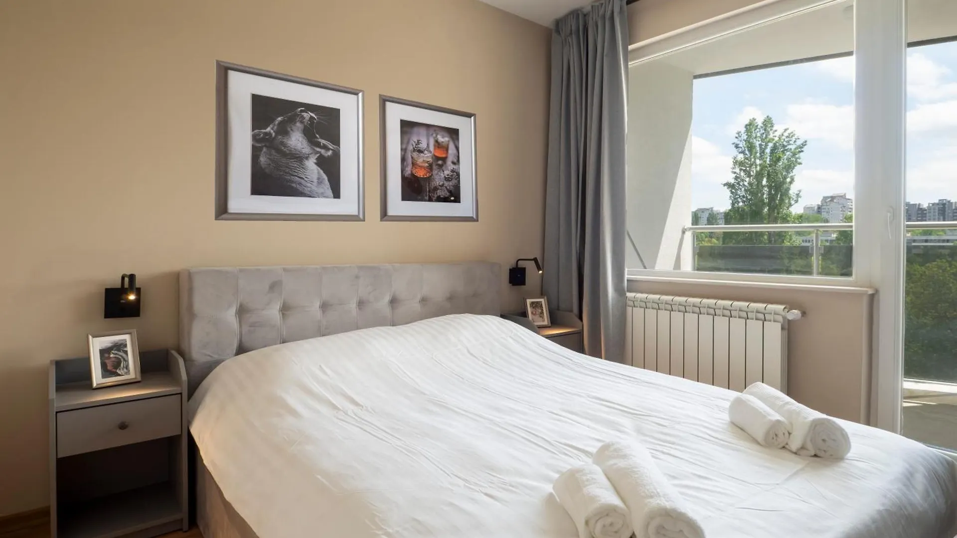 Cozy Apartment With Parking 5 Мinutes From The Center ソフィア